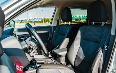 Mitsubishi Outlander III рестайлинг 3, 2014 год, 1 300 000 рублей, 13 фотография
