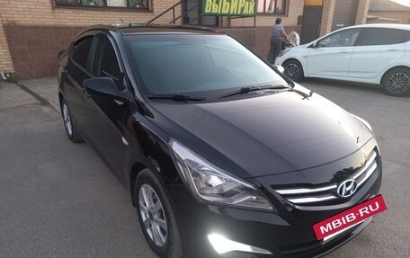 Hyundai Solaris II рестайлинг, 2016 год, 977 000 рублей, 2 фотография