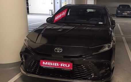 Toyota Camry, 2025 год, 4 400 000 рублей, 2 фотография