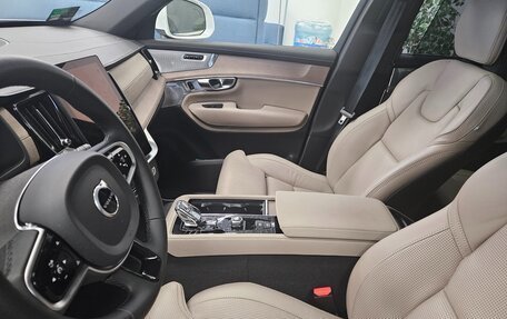 Volvo XC90 II рестайлинг, 2025 год, 9 400 000 рублей, 5 фотография