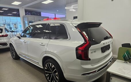 Volvo XC90 II рестайлинг, 2025 год, 9 400 000 рублей, 7 фотография