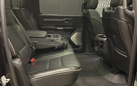 Rambler 1500, 2019 год, 6 100 000 рублей, 11 фотография