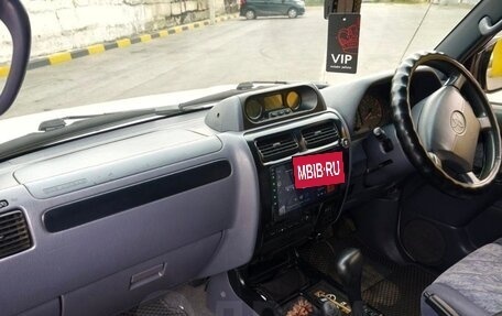 Toyota Land Cruiser Prado 90 рестайлинг, 1997 год, 1 450 000 рублей, 12 фотография