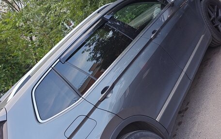 Volkswagen Tiguan II, 2019 год, 3 850 000 рублей, 6 фотография