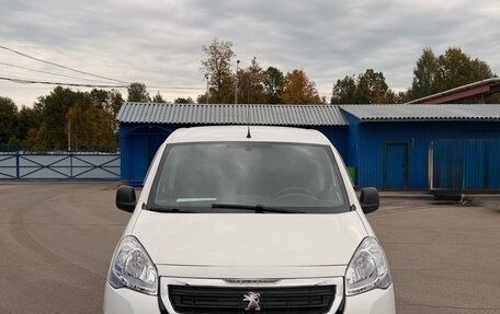 Peugeot Partner II рестайлинг 2, 2021 год, 1 500 000 рублей, 4 фотография