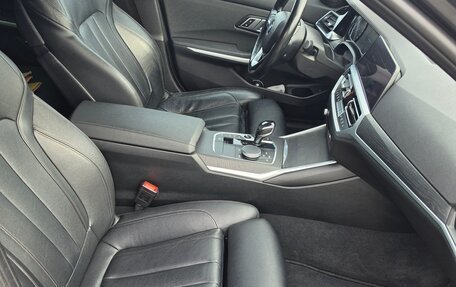 BMW 3 серия, 2020 год, 2 800 000 рублей, 9 фотография