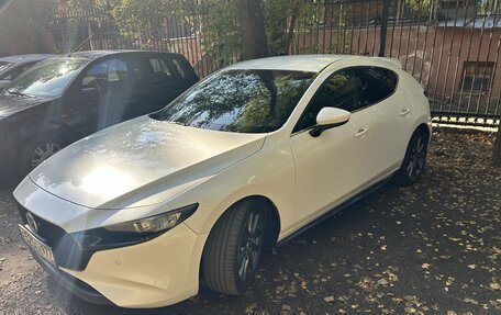 Mazda 3, 2019 год, 1 550 000 рублей, 4 фотография