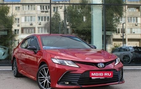 Toyota Camry, 2021 год, 2 699 000 рублей, 3 фотография