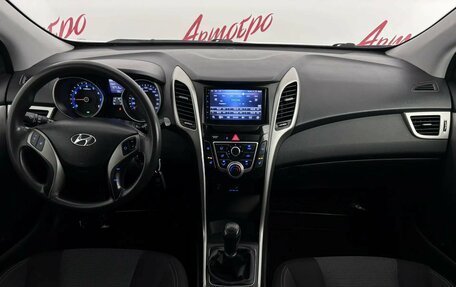 Hyundai i30 II рестайлинг, 2016 год, 949 000 рублей, 9 фотография