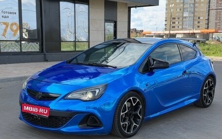 Opel Astra OPC J, 2013 год, 795 000 рублей, 1 фотография