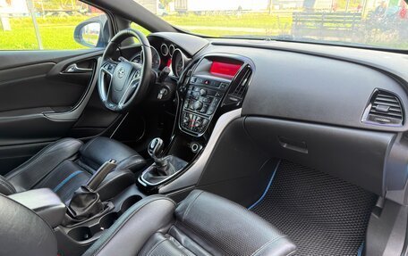 Opel Astra OPC J, 2013 год, 795 000 рублей, 26 фотография