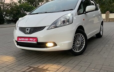 Honda Fit III, 2008 год, 700 000 рублей, 1 фотография