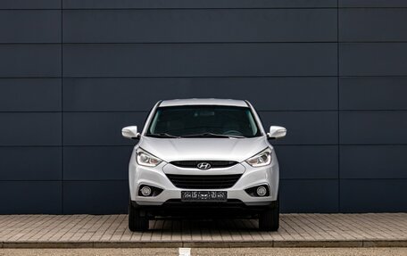 Hyundai ix35 I рестайлинг, 2015 год, 1 555 000 рублей, 2 фотография