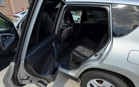 Toyota RAV4, 2011 год, 1 099 000 рублей, 13 фотография