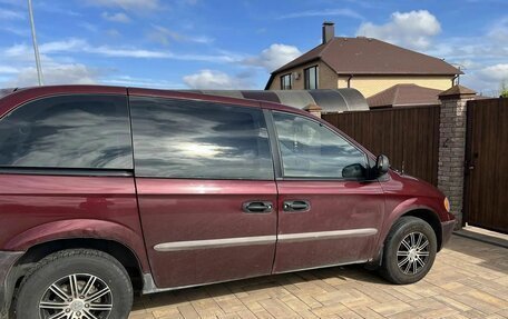 Dodge Caravan IV, 2001 год, 485 000 рублей, 3 фотография