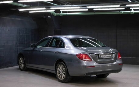 Mercedes-Benz E-Класс, 2018 год, 1 745 000 рублей, 6 фотография