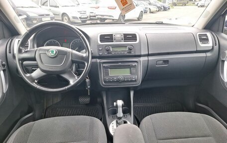 Skoda Fabia II, 2009 год, 299 000 рублей, 16 фотография