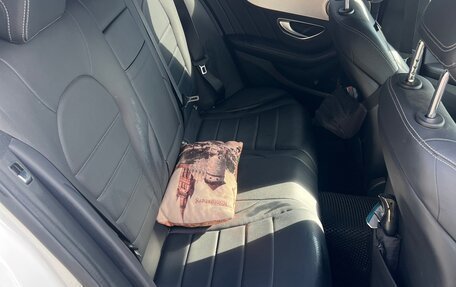 Mercedes-Benz C-Класс, 2018 год, 1 840 000 рублей, 15 фотография