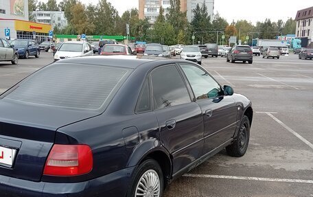 Audi A4, 1999 год, 200 000 рублей, 12 фотография