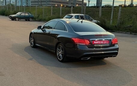 Mercedes-Benz E-Класс, 2014 год, 1 810 000 рублей, 5 фотография