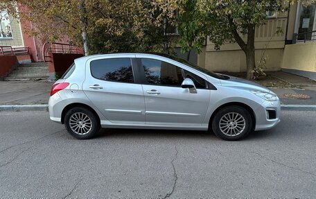 Peugeot 308 II, 2011 год, 529 000 рублей, 3 фотография