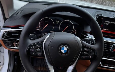BMW 5 серия, 2019 год, 3 000 000 рублей, 3 фотография