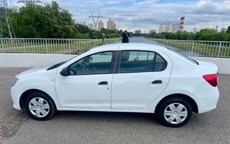 Renault Logan II, 2018 год, 375 000 рублей, 7 фотография