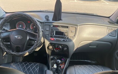 KIA Rio II, 2011 год, 555 000 рублей, 11 фотография