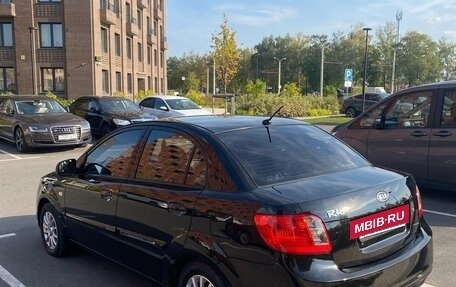 KIA Rio II, 2011 год, 555 000 рублей, 4 фотография