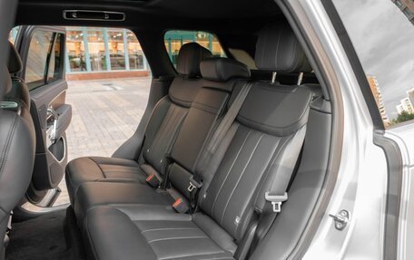 Land Rover Range Rover IV рестайлинг, 2023 год, 17 850 000 рублей, 5 фотография
