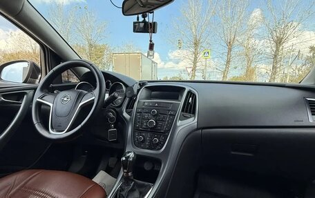 Opel Astra J, 2012 год, 750 000 рублей, 6 фотография