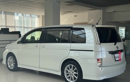 Toyota ISis I, 2017 год, 1 220 000 рублей, 6 фотография