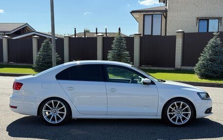 Volkswagen Jetta VI, 2014 год, 990 000 рублей, 7 фотография