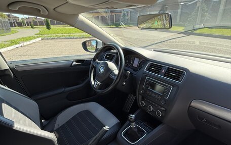 Volkswagen Jetta VI, 2014 год, 990 000 рублей, 12 фотография