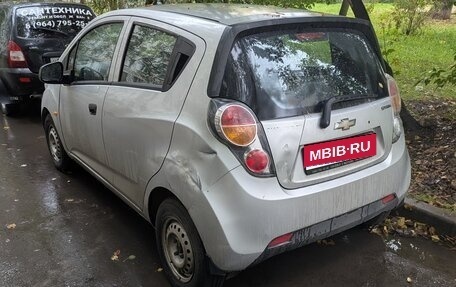 Chevrolet Spark III, 2011 год, 300 000 рублей, 1 фотография