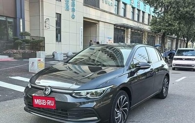 Volkswagen Golf VIII, 2023 год, 1 740 325 рублей, 1 фотография