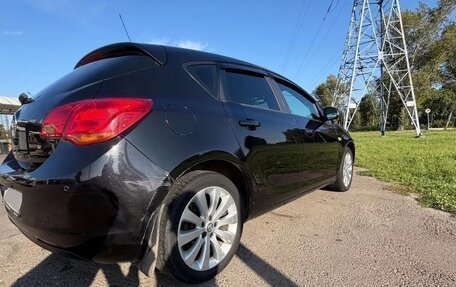 Opel Astra J, 2010 год, 750 000 рублей, 4 фотография