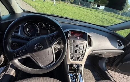 Opel Astra J, 2010 год, 750 000 рублей, 7 фотография