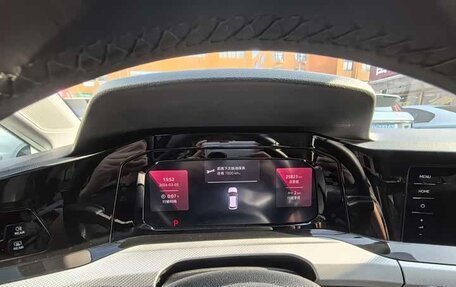 Volkswagen Golf VIII, 2023 год, 1 740 325 рублей, 10 фотография