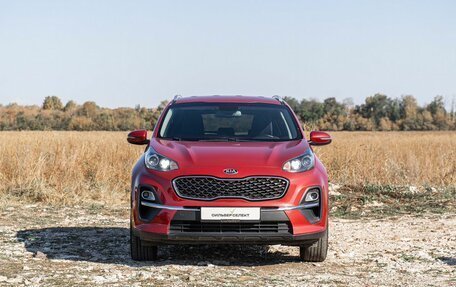 KIA Sportage IV рестайлинг, 2021 год, 2 500 000 рублей, 3 фотография