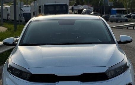 KIA Cerato IV, 2022 год, 2 100 000 рублей, 13 фотография