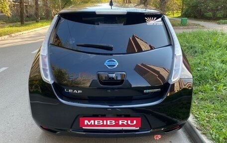Nissan Leaf I, 2016 год, 1 000 000 рублей, 2 фотография