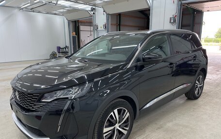 Peugeot 5008 II, 2022 год, 2 299 000 рублей, 1 фотография