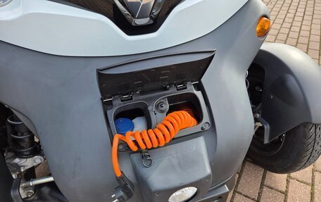 Renault Twizy, 2020 год, 950 000 рублей, 22 фотография