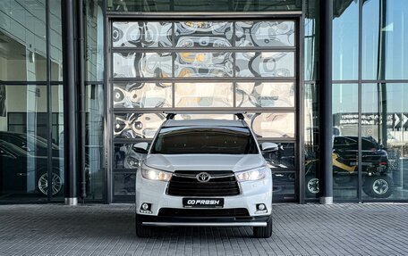 Toyota Highlander III, 2014 год, 2 690 000 рублей, 2 фотография