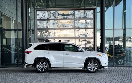 Toyota Highlander III, 2014 год, 2 690 000 рублей, 8 фотография