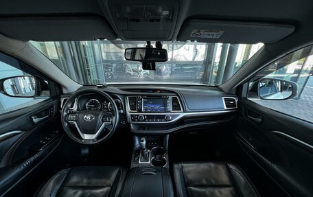 Toyota Highlander III, 2014 год, 2 690 000 рублей, 22 фотография