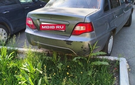 Daewoo Nexia I рестайлинг, 2012 год, 98 000 рублей, 4 фотография