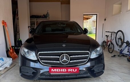 Mercedes-Benz E-Класс, 2018 год, 4 300 000 рублей, 2 фотография