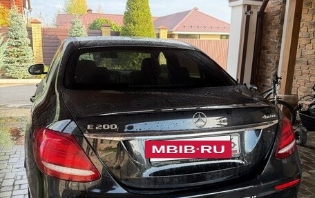 Mercedes-Benz E-Класс, 2018 год, 4 300 000 рублей, 5 фотография